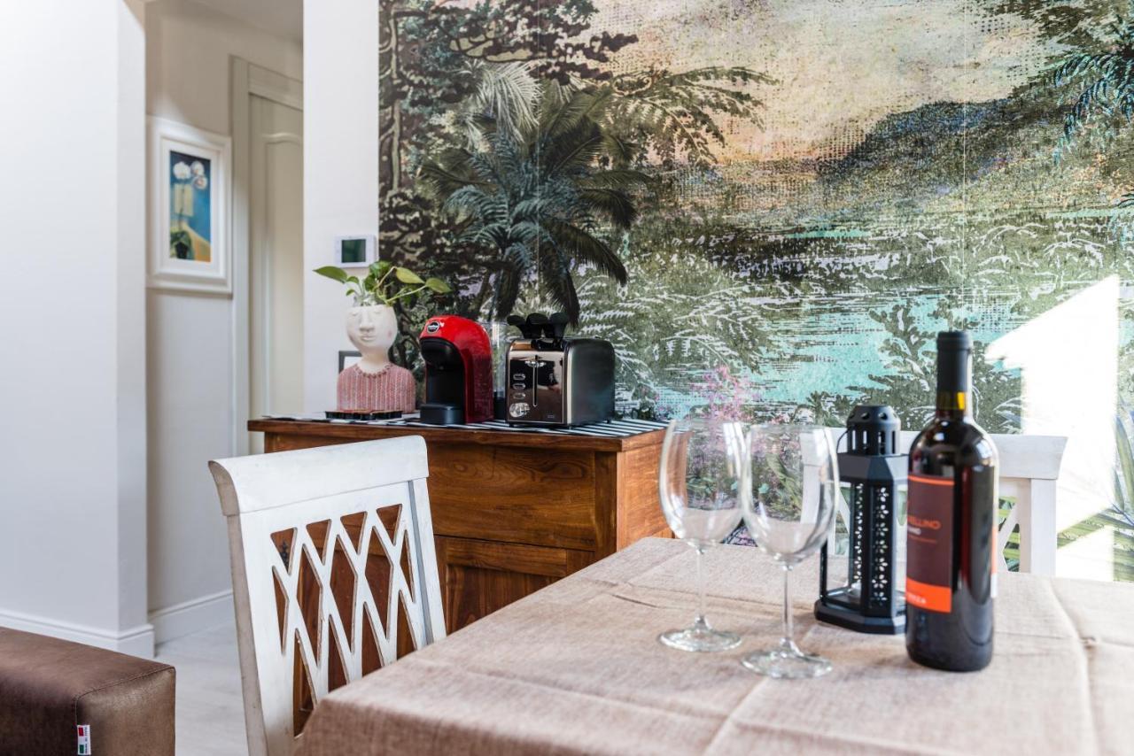 Gli Specchi Apartment *
